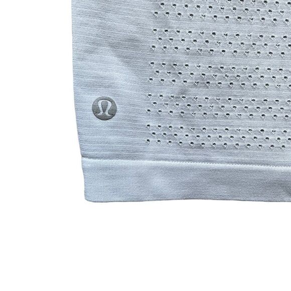 LULULEMON Breeze By Short Sleeve Shirt Light Gray Estimated Size 6 - Picture 6 of 6